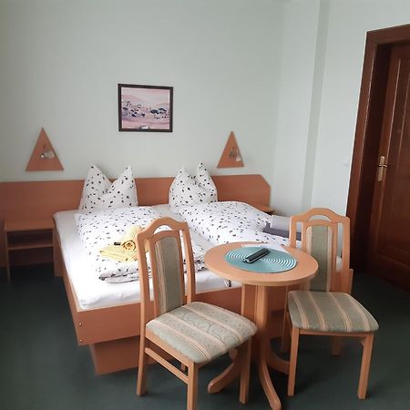 Pension Schoene Grossrohrsdorf Номер фото