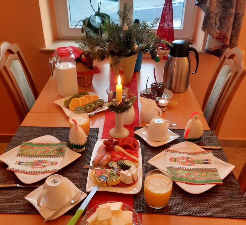 Pension Schoene Grossrohrsdorf Екстер'єр фото